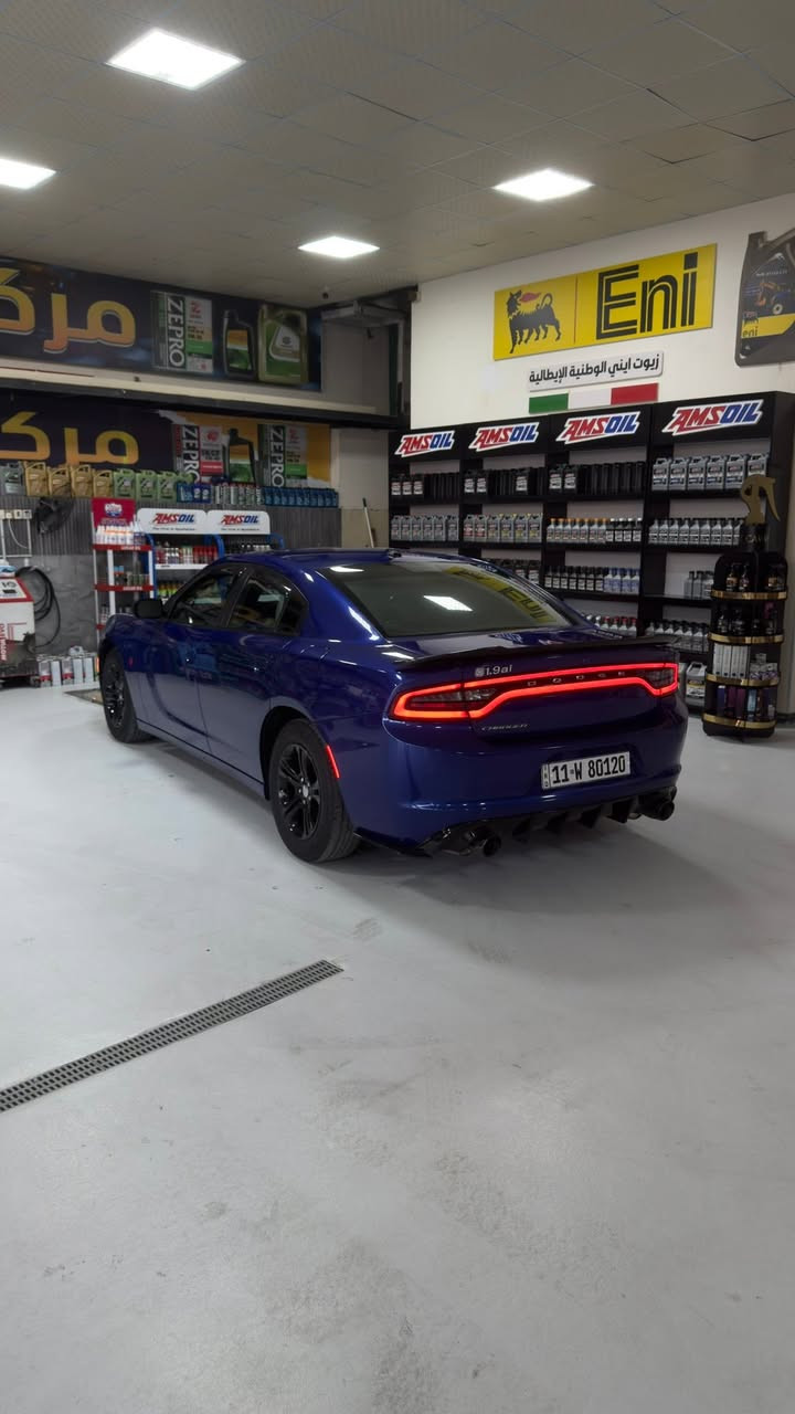 چارچـــر 2021 اصل (SXTبلص)
رقم بغداد دولي بأسمي 

محرك 3600
تو ويل 

فتحة 
كشنات حضن جلد تدفئة تبريد امامي خلفي 
تدفئة بلستيرن +هيتر بلمري 
شاشة كار بلي 

وباقي المواصفات 

 ماشية 70

صور امريكا بلمنشور حرق سطحي قطعتين قبق جنطة وجاملغ خلفي  مواصل للداخل (بدون ضربة)فقط صبغ 

رقم الشاصي :خاص 

وبلعراق صار بيها صبغ 4قطع موجودة صور بلمنشور  
1-باب السايق 2-والي خلفه 3-والجاملغات الامامية (فقط جاملغ الصدر مبدل بأصلي ومصبوغ )

**البنيد بي شبرين من الاطرف فقط موضح بلمنشور 

ايرباك دشبول فقط طاك راجع ستتم كله جديد مبدل (ولاكلوب مشتغل بلعينة)بدون ايرباك يعني 

حدادية السيارة الامامية كلها جديدة 
 
شواصي محرك كير راديترات تبريد برغي ممفتوح بيهم بلاديات 

مكان السيارة كربلاء 

السعر :188بيها مجال بسيط

 ممتواجد ع نت ***********علي
كل التفاصيل مذكورة بلمنشور
