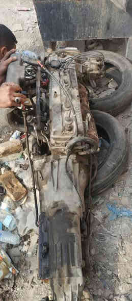 السلام عليكم  مكينه ونجي نضيفه بداية خيط تبخير محرك نضيف شرط شغل كامله مابيه اي نقص مكان بصره حيانيه شارع مدارس سعر (مليون)بيهه مجال كامله مكمله هيه وغراضه شغاله 
الاتصال ***********
