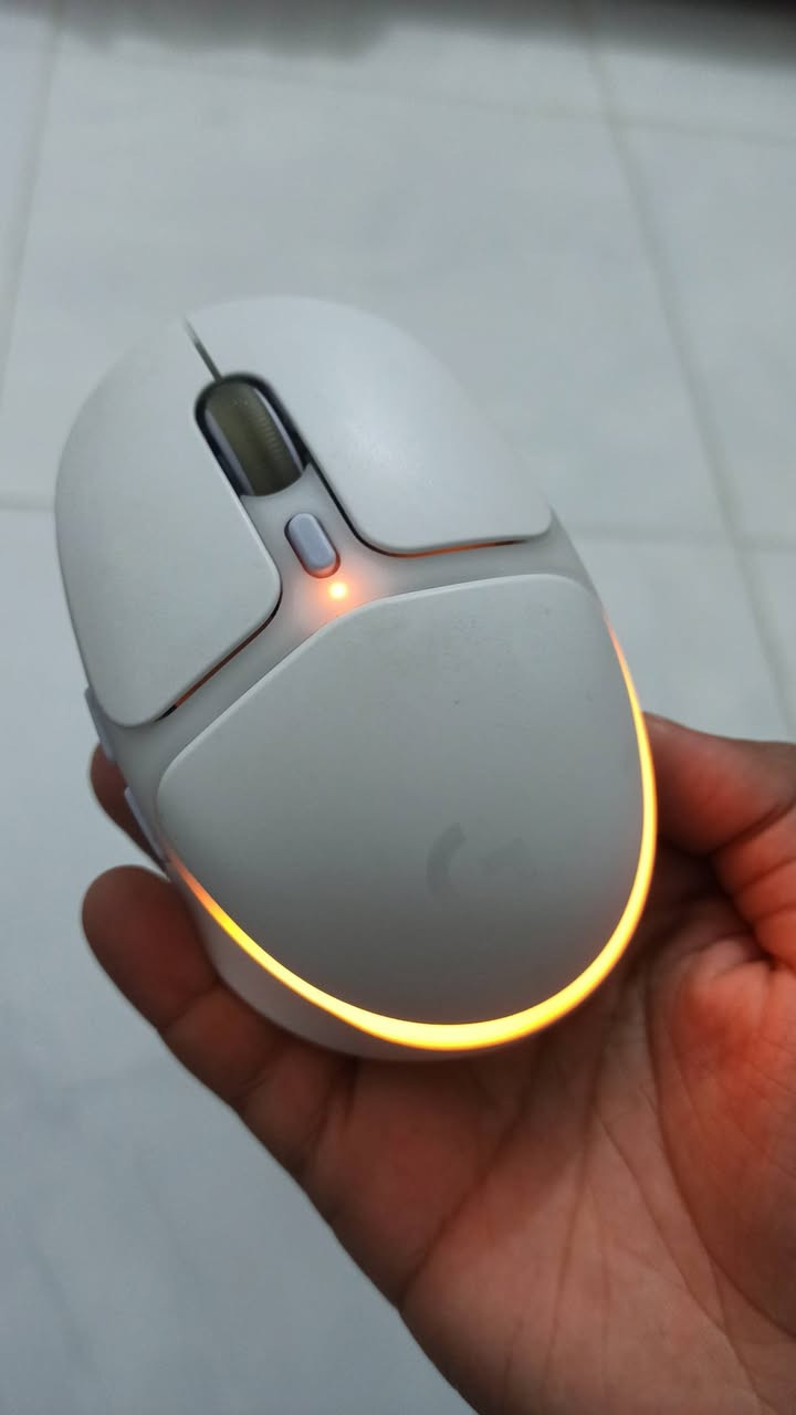 سلام عليكم اخوان ماوس لوجتك g705 بدون ملحقات يشتغل واير كتبولنه عليه ١٢ الف وبالعافيه


**إذا كنت صاحب هذا الإعلان وتريد حذفه لأي سبب، رجاءا أرسل رسالة إلى الدعم الفني**