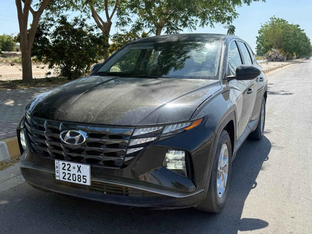 🚘 للبيع: هيونداي توسان 2023 وارد أمريكي 🇺🇸

✅ الأضرار السابقة:

* بنيد صبغ
* شبر جاملغ ..ربع الباب كلير فقط

✅ جميع الأرباكات سليمة 100%

🔹 المحرك: 2500 GDi تنفس طبيعي
اقتصادي بالوقود مع أداء قوي واعتمادية عالية.

🔹 الممشى: 54,000 مايل حقيقي.

السيارة نظيفة جداً وبحالة ممتازة، أقرب إلى وضع الشركة.

✔️ محرك وكير وصدر وتبريد مكفولة باسمي.
✔️ تحويل مباشر.
✔️ سنوية جديدة.
✔️ هزة جديدة.
✔️ لوحات جديدة.
✔️ دخول جديد.

⭐ أبرز المواصفات:

* لايتات زنون عالية وواطي
* شاشة كبيرة
* رادارات أمامية وخلفية وجانبية
* مرايا نقطة عمياء
* تنبيه عند فتح الباب
* نظام تحديد المسار
* مثبت سرعة
* سياقة ذاتية مع توقف ذاتي
* كاميرا خلفية
* أوتو هولد
* هاند بريك إلكتروني (بصمة)
* نظام نزول المنحدرات
* وضعيات قيادة متعددة
* إطفاء وتشغيل ذاتي عند التوقف
* وغيرها من المواصفات المميزة

💰 السعر: 17,800 دولار

📍 الموقع: صلاح الدين

📞 للاستفسار: *********** بغداد, العراق
