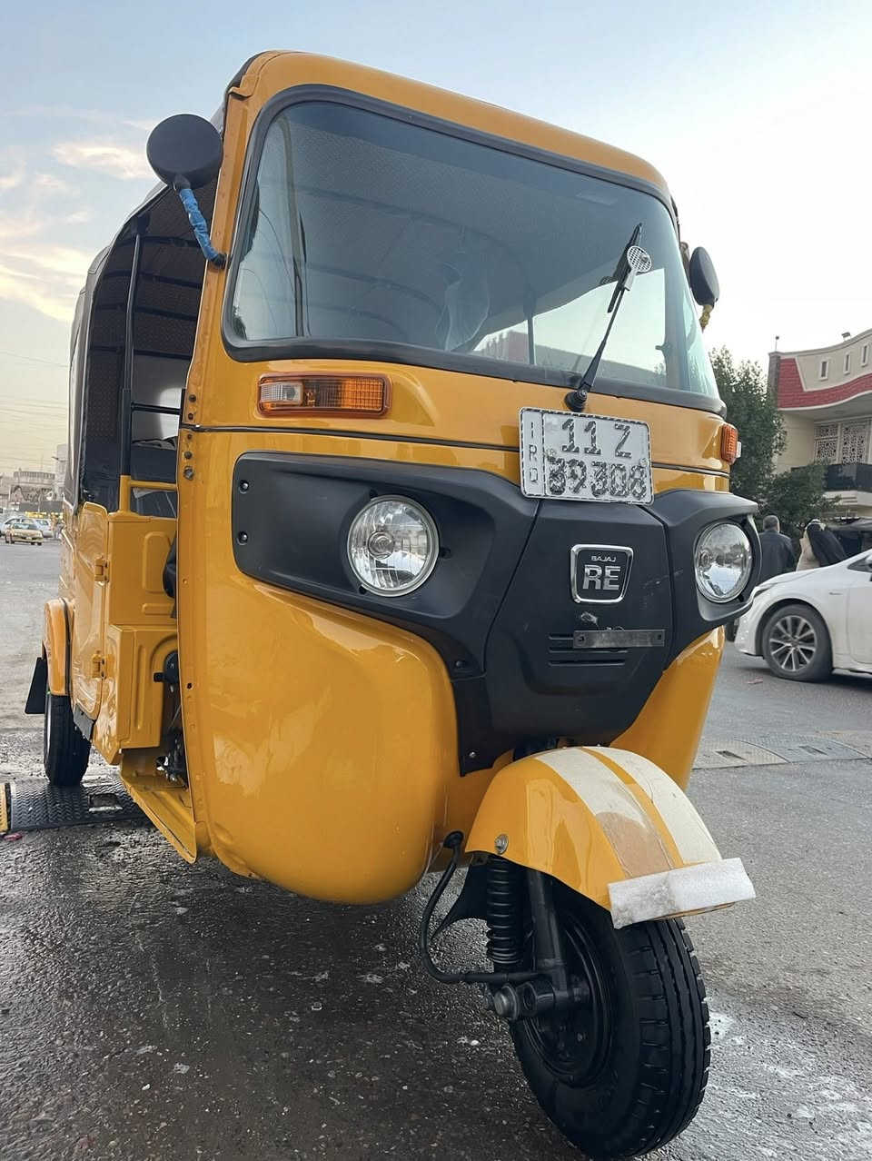 السلام عليكم من رخصة الادمن تكتك 22شهر ال10 تكتك كفاله ماعده شخط بلغد التكتك رقم ومن سنوية تكتك بعده زيرو تجي وتشوف بعينك الموشراي لايتصل ويتعبني ***********
