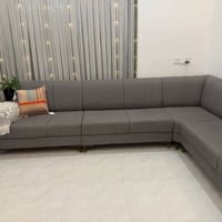 ديوان تركي • ١٢ مقعد • نظيف ١٠٠٪