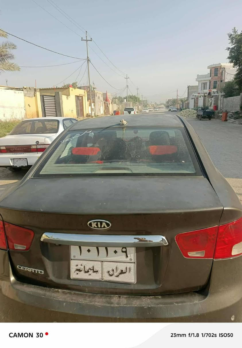 السلام عليكم جميعاً كيا سيراتو خليجي موديل 11 رقم سليمانيه  محرك 1600  كير ومحرك مكفولات تخم تاير جديد صدر امامي وخلفي جديد تبريد🥶 وتدفئه السياره مكفول سياره مال جناي السعر 105 وبيها مجال العنوان واسط الزبيديه قريه ام سنيم.للاتصال 
***********
