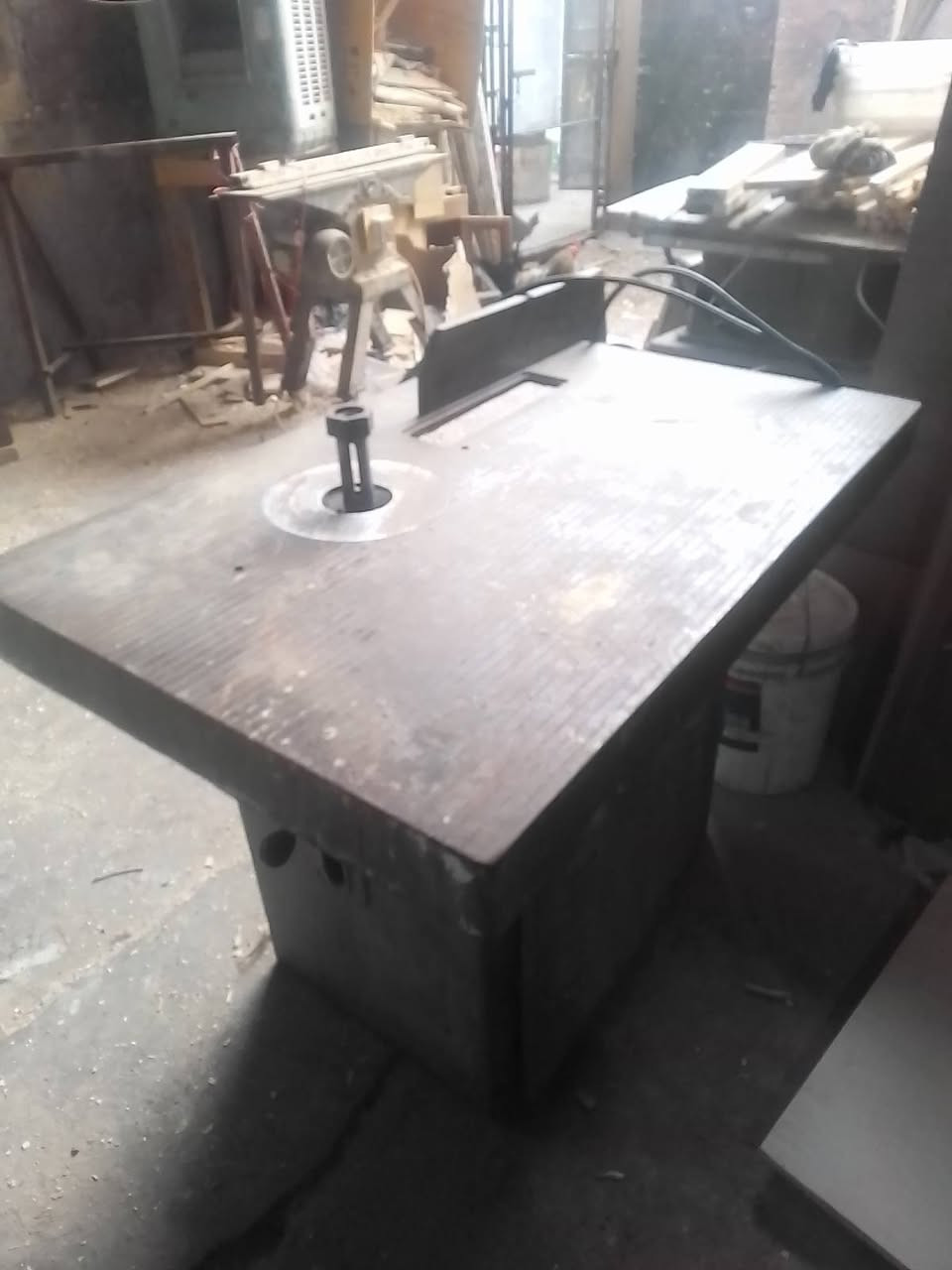 الفريزه ثري فيز نضيفه السعر 550
النمساويه نضيفه فول رنده ودبل شغاله السعر 350
المنشار الصينيه ثري فيز السعر 500
مجموعه شذريه كلهه شغاله السعر 850
الكمبريسر الحجم الكبير السعر 400
الفخات طول 60 العدد 50 
بغداد ساحة الشهداء قرب التقاعد العامه
***********
