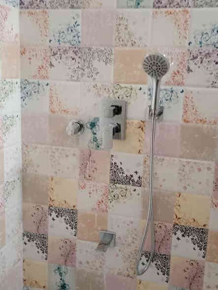 السلام عليكم ماء هاني العسكري ***********
