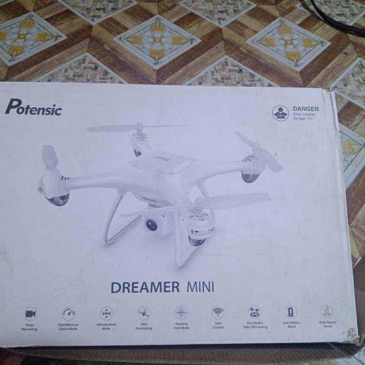 للبيع بسعر مناسب مواصفاتها كلش حلوه .
بس ماعرفلها وريد ابيعها


**إذا كنت صاحب هذا الإعلان وتريد حذفه لأي سبب، رجاءا أرسل رسالة إلى الدعم الفني**