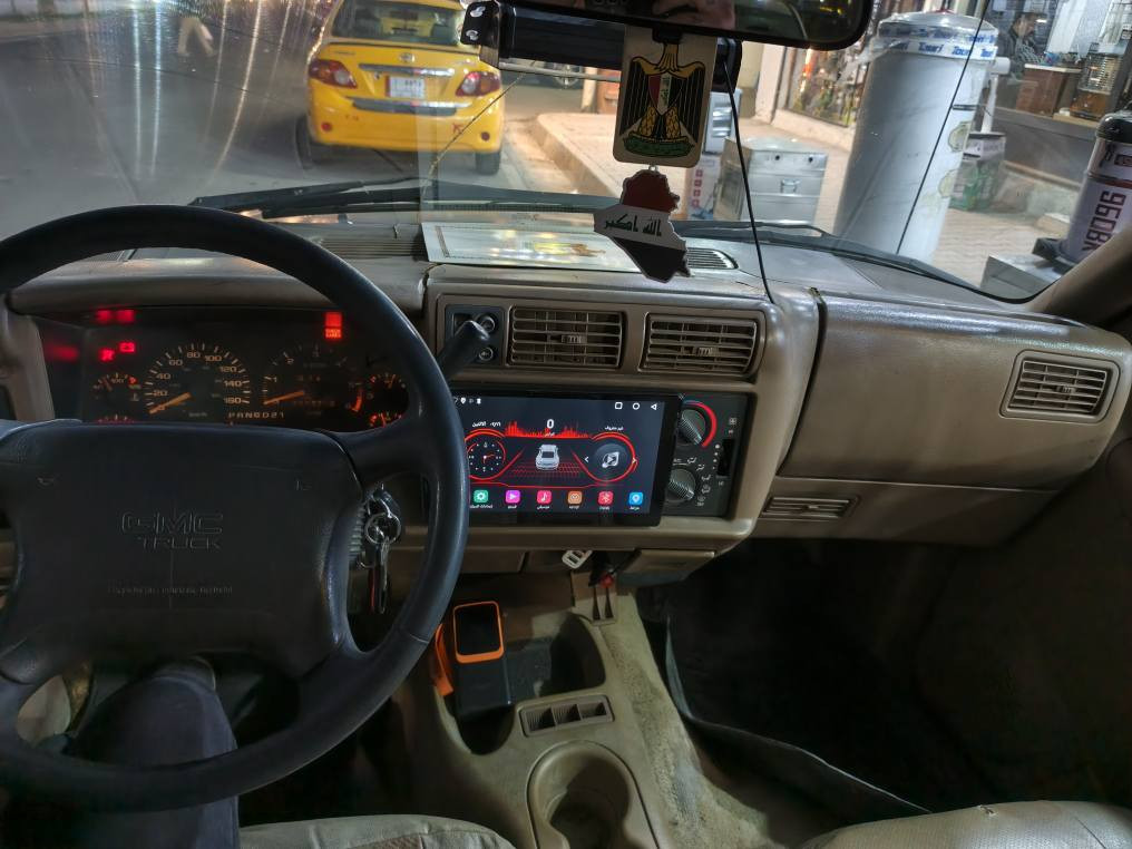 جمسي Gmc جيمي موديل 96 للبيع 
كير ومحرك ٦ سلندر بشرط 
تبريد شغال 
كشنات جلد وكهرباء 
بطاقة بانزين بيه
رقم كركوك تحويل وكالة بشرط 
العنوان كركوك حي الواسطي
السعر ٣٦ وبي مجال بسيط
***********
