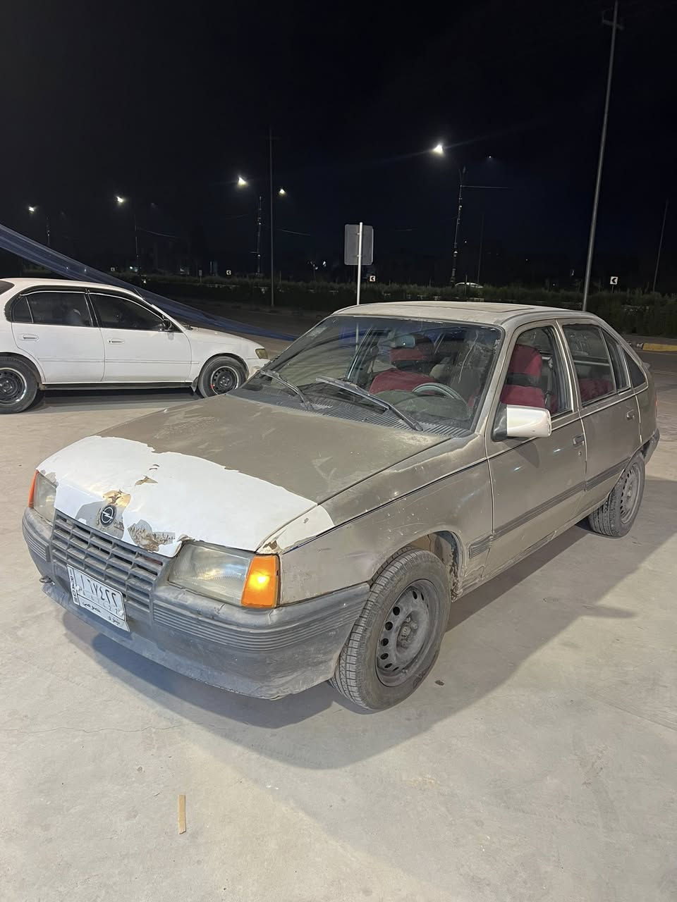 كاديت حجم 16 كير أوتوماتيك كابون بيها رقم الماني 
وكاله من الوكيل تحويل من الشرعي 
صبغ دوائر فقط كهربائيات كلها شغاله 
سيارا وضع شركه بلادي السعر 28 ومجال
***********
