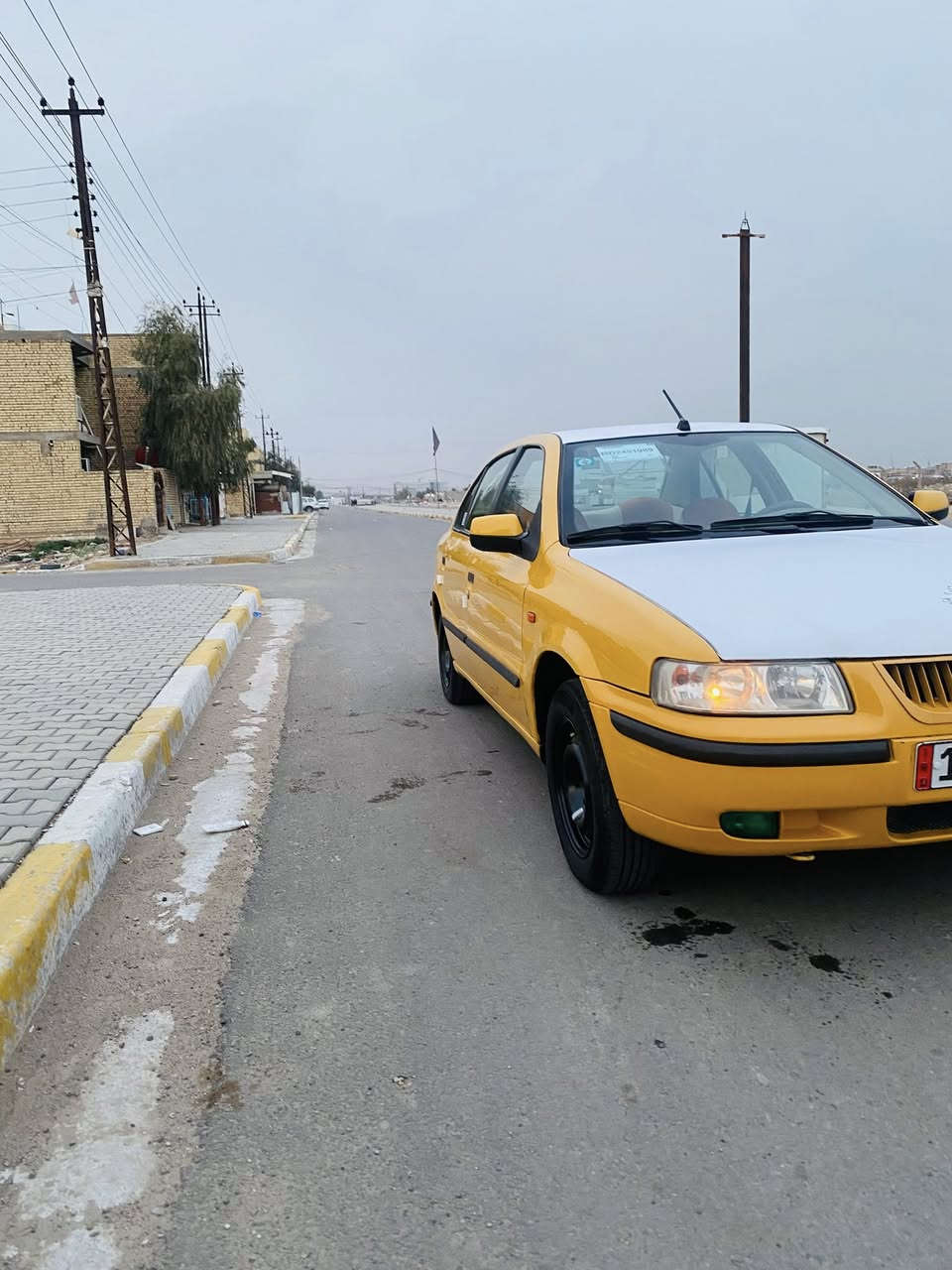 السلام عليكم سمند موديل 12السيارة نضيفة جدد مابيهة صبغ بدون ضربة  كير محرك خير من الله السعر 43بيهة مجال رقم ***********
