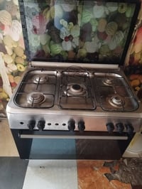 فرن • مطبخ
