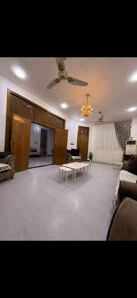 ياالله اللهم صل على محمد وآل محمد 
دار سكن للبيع المساحه ٢١٠ متر ملك صرف زراعي 
غرفتين نوم وصاله وكندور ومطبخ بناء حديث ٢٠٢٥
وبالطابق الثانيه غرفه ومجمع صحيات 
سعره مناسب كلش بيهج بناء ومكان 
السعر 105 بيه مجال قليل 
***********0 واتساب 
***********
