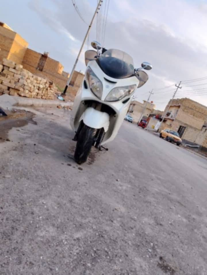 سلام عليكم دراجه للبيع سكاي وايف دراجه نضيفه او مواصفات كلشش حلوه بيه كهربائيات كله شغاله شرط دشبول كهرباء مكاني دوانيه قضاء البدير للستفسار اوراق اصوليي ***********ترهم مراوس ب ايراني
