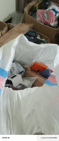 شلعه ملابس امزون دي اج ال 3كراتين وشليف كلشي بيها 07780163582 واتساب