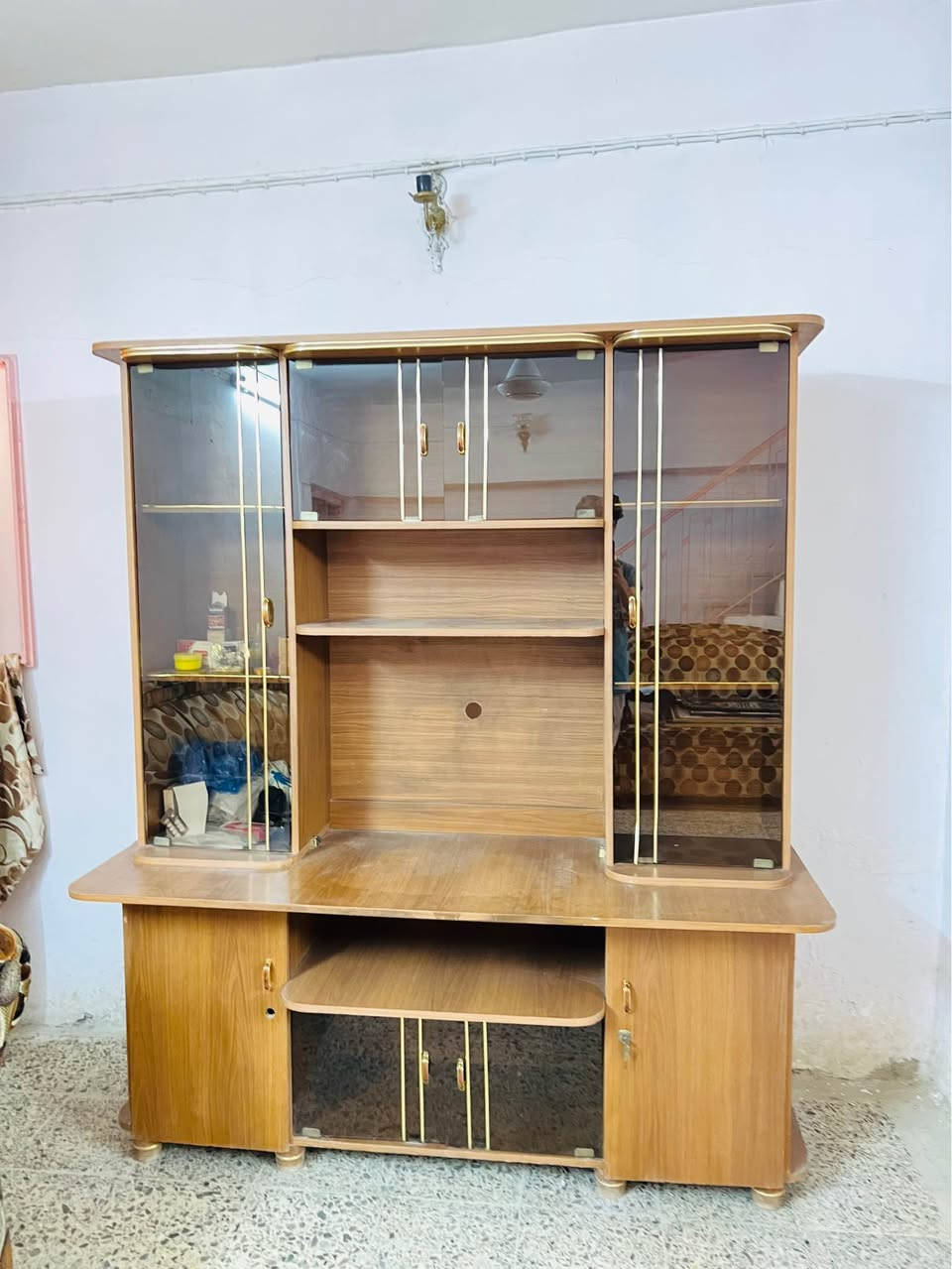 غراض للبيع بسعر مناسب نظاف الي يفيده يتصل على الرقم 
*********** عمارة, ميسان
