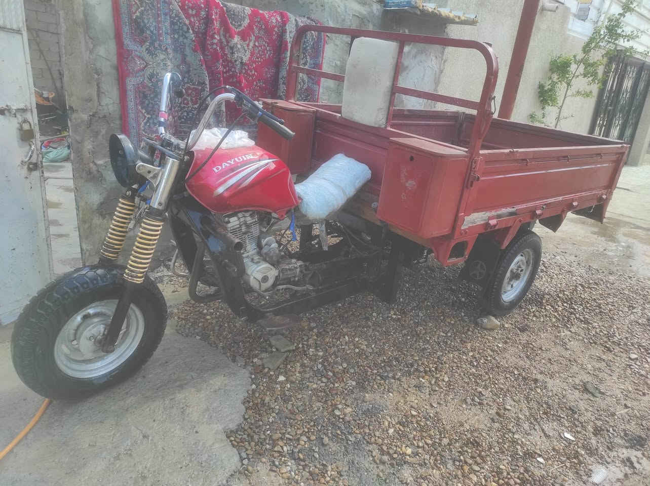 السلام عليكم ستوته للبيع جاهزه دايوان اوراقها كامله مرور جمرك كله كامل ستوته شغاله مباشر للشارع العنوان بغداد الراشديه قريه السعر 650 الانتصار السعر***********
