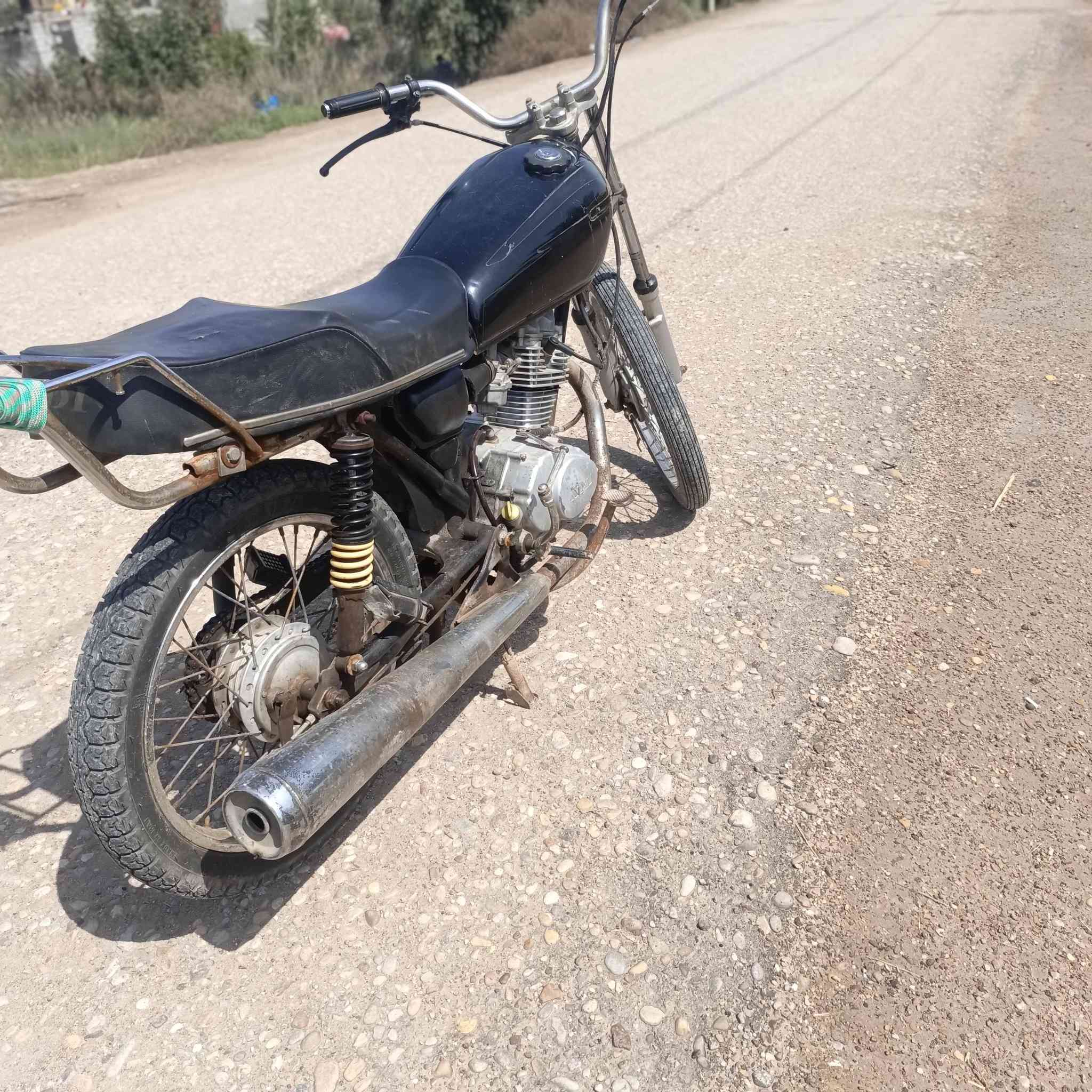 دراجه للبيع بدون اروق سعرها 350وبيها مجال


**إذا كنت صاحب هذا الإعلان وتريد حذفه لأي سبب، رجاءا أرسل رسالة إلى الدعم الفني**