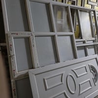 قاطع pvcللبيع طول 5 متر وارتفاع 2.5 07732116886