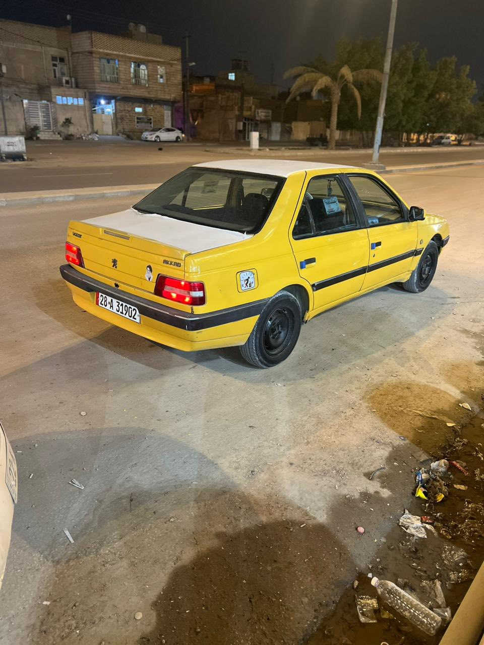 للبيع بيجو 405  مكينه وكير كفاله غرفته حلوه نفخ حداديه حلوه ما عايزه رقم دولي نجف مداور ثاني يوم  للاستفسار 
***********
