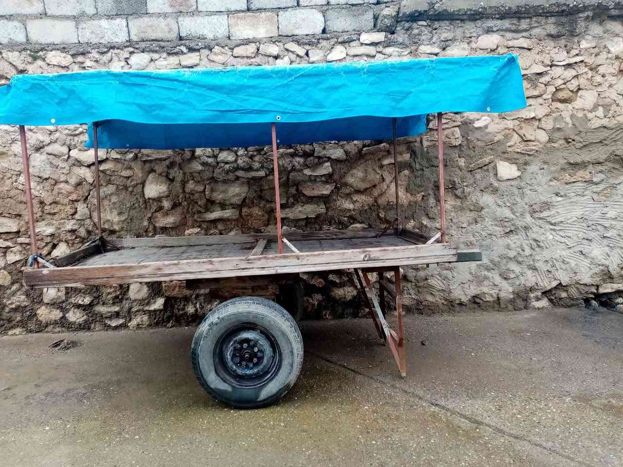 للبيع السعر ٧٥ اذا شراي اتصل عل رقم ***********
