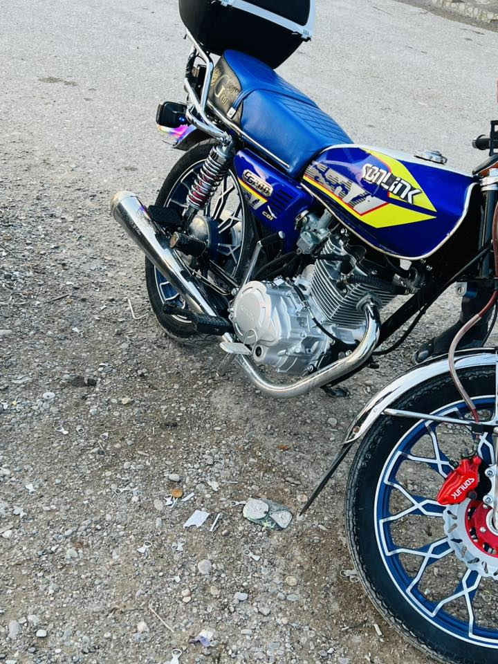 سيفان للبيع مديل 2024شرط شركة السعر 650  ***********
