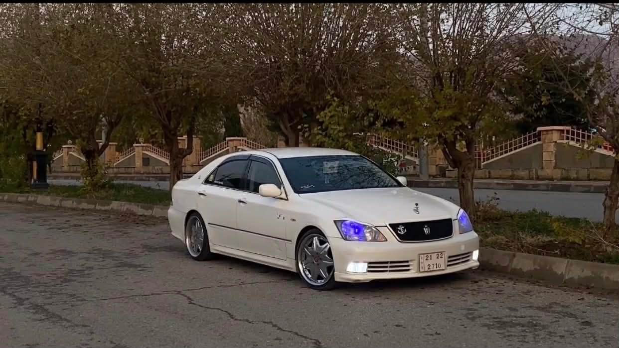 2005  180 بێدوکەڵ بچووک بە بچووک بڕاوە. ماشاءاڵلە

کامل مەسرەف کراوە

سەیارەکە زۆر خاوێنە 

٣ دوگمەی 

کوشن جڵد هیتەر نیا ڤۆرمیکای نەشکاوە

گێڕو مەکینەی بەشەرت 

سەقفی بەشەرت 

***********

معامەلە٤٨$
ئه دمين گيان ❤️ رانية, السليمانية
