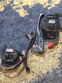 مجامع NMAX كاربون فايبر اصليات مو تجاري  سعر خاص  07715680714