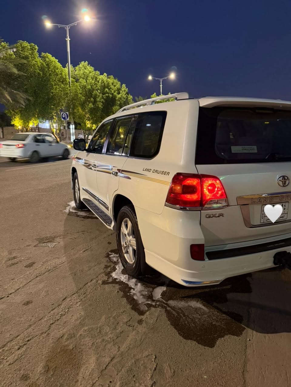 GXR.     V6 
2013 كفاله عامه 
فول مواصفات SAS
ماشيه 190Km 
رقم بصره مكان السياره بصره   365$ 
للستفسار ***********
