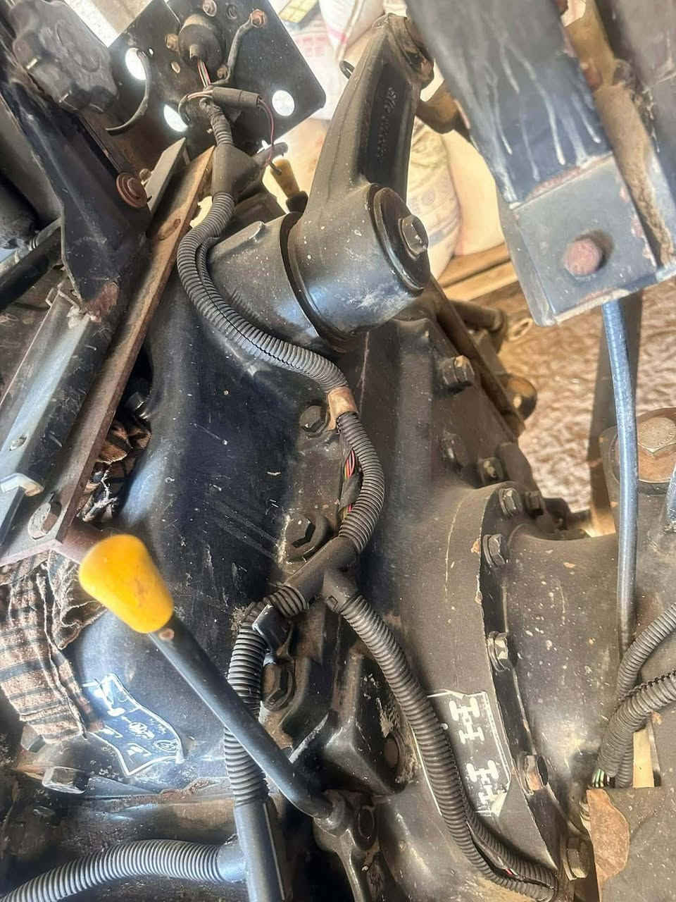 سلام عليكم مكينه للبيع موديل 15 كتاب شركه مكينه مكفوله تخم تاير سعر 18 ونص ‏‪***********‬‏
