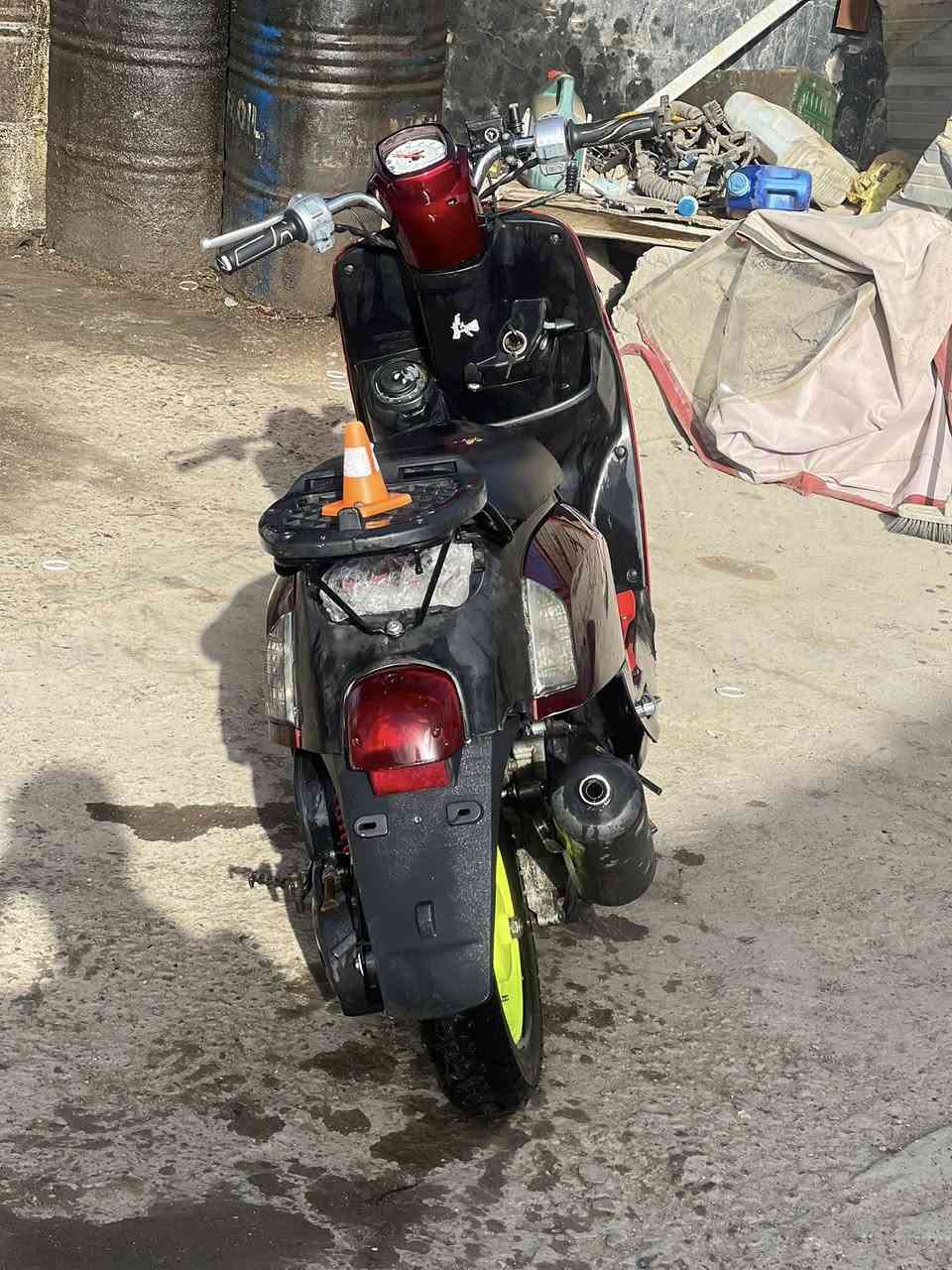 السلام عليكم دراجه بوليس مكفوله و نظيفه مكينه ما مفتوحه السعر ٥٥٠وبيها مجال ***********واتساب فقط والخاص مفتوح العنوان محموديه
