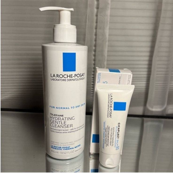 “راحة🧖‍♀️ لبشرتچ من أول لمسة!”💯💫

خلي بشرتچ تستعيد نعومتها ونضارتها ويخلصچ من الحچة والتشققات مع الثنائي الذهبي من La Roche-Posay:

• LIPIKAR BAUME AP+m
مرطب علاجي قوي، يخفف الجفاف والتهيّج، يناسب حتى البشرة الحسّاسة والمصابة بالأكزيما.

• CICAPLAST BAUME B5+
بلسم مهدئ وترميمي، يعالج الالتهابات، يعيد الحماية الطبيعية للبشرة، ويصلح آثار الجروح والحروق السطحية.

نسبة رضا عالية وتجارب تثبت فعاليته من أول استعمال!
احصلي عليهم بسعر خاص ولمدة محدودة!
اطلبي الآن 
ترطيب فوري: 💧
راحة للبشرة: ✨
بشرة ناعمة: 🧴
عرض لفترة محدودة: ⏳
طلب سريع: 🛒

#لاروش_بوزيه #عناية_بالبشرة #ترطيب_عميق #بشرة_حساسة #روتين_العناية #Cicaplast #Lipikar #skincareiraq #منتجات_فرنسية #راحة_فورية

السعر العرض: 24

تـــــــوصيــــــ🚗ــل بغـــــداد 4 محــافظات 6


**إذا كنت صاحب هذا الإعلان وتريد حذفه لأي سبب، رجاءا أرسل رسالة إلى الدعم الفني**