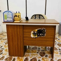 ميز كتبي • أثاث مكتب • العماره ابو رمانه