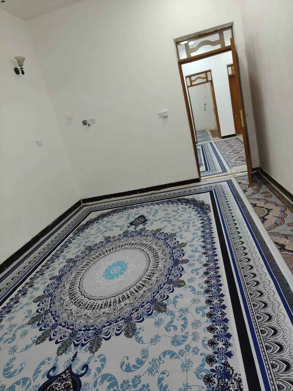 بيت للبيع مستعجل مساحة ١٥٠ متر منطقة حجي حسن الثانية كامل الخدمات وبيه معاملة تطويب للاستفسار الاتصال عالرقم ***********
