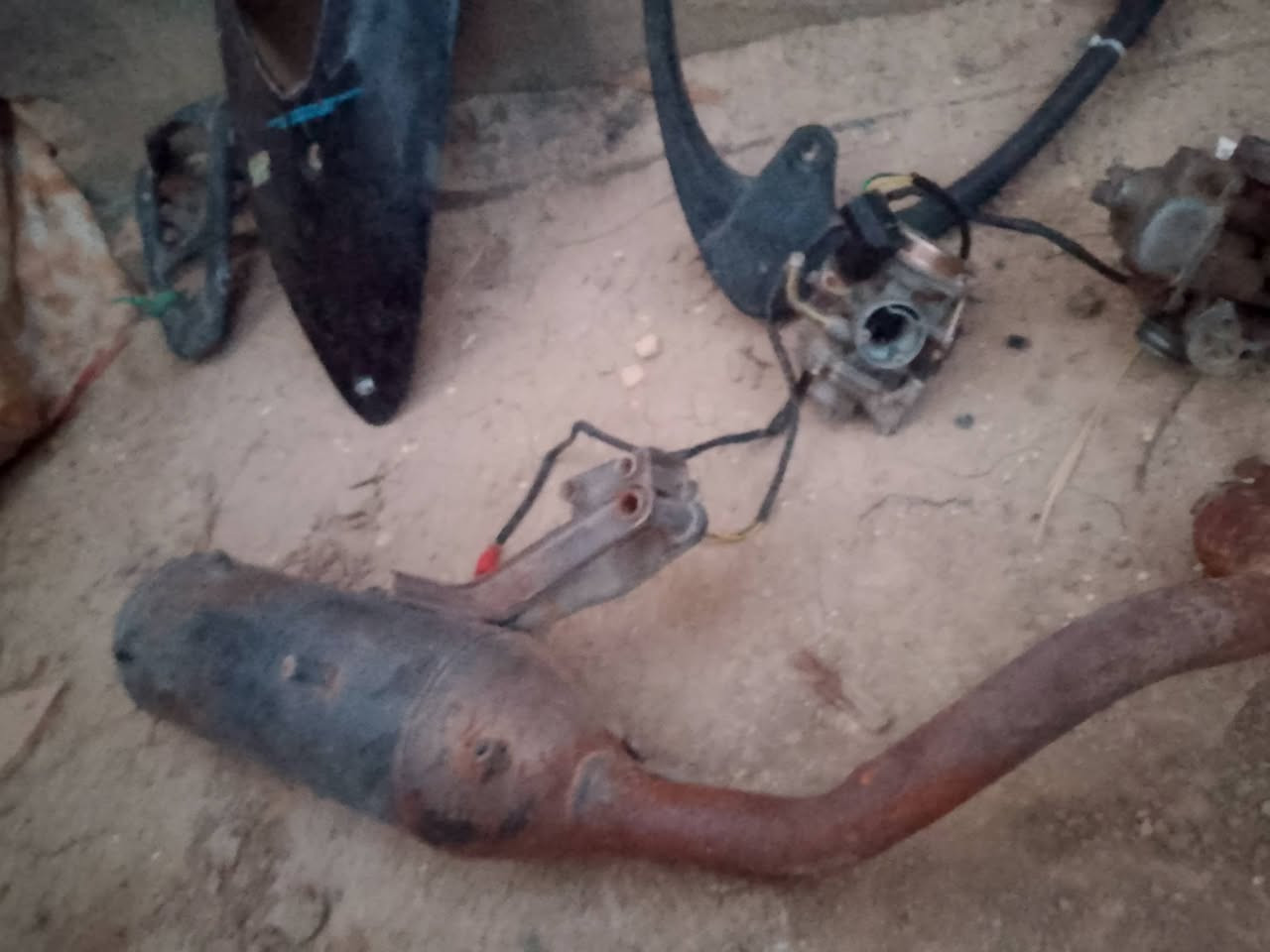 السلام عليكم غراض البيع كلهان ب50ؤبيهان مجال قليل شغلت كلهان


**إذا كنت صاحب هذا الإعلان وتريد حذفه لأي سبب، رجاءا أرسل رسالة إلى الدعم الفني**