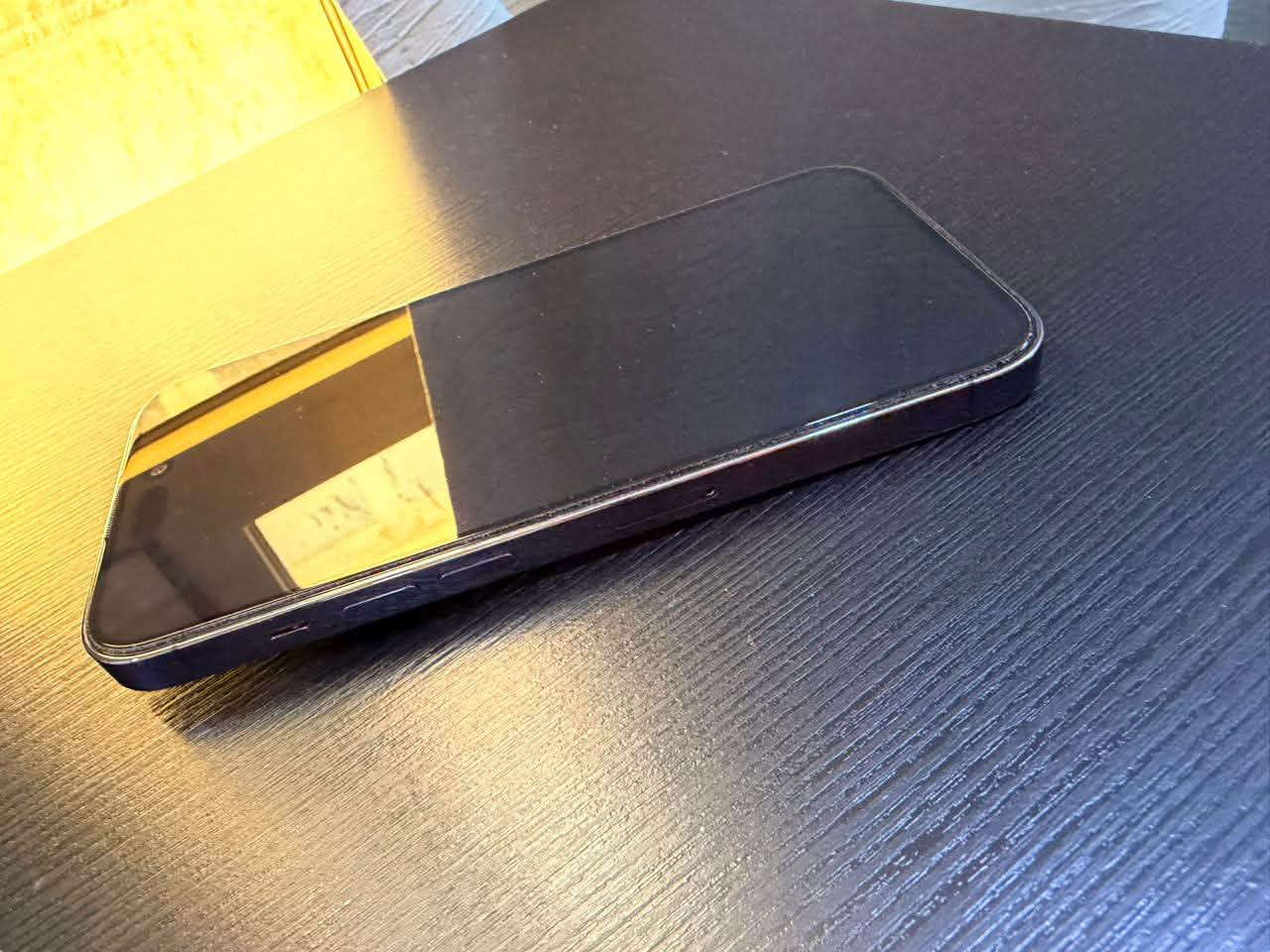 iPhone 14 Pro
ايفون 14 برو 
ذاكرة 128 
وكالة ماستر 
بطارية 84%
نظافة 99% بدون اي ضرر او شخوط 
مكفول من التصليح و التبديل 
السعر 750 الف


**إذا كنت صاحب هذا الإعلان وتريد حذفه لأي سبب، رجاءا أرسل رسالة إلى الدعم الفني**