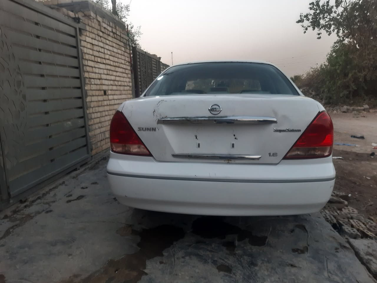 سلام عليكم 
سني مزاد مرور كربلاء 
موديل2007
كيرعادي
مكينه قبل اسود
سياره كامله 
كير
محرك
تبريد
تدفئه
صدرخلفي أمامي
ميكانيك كامله
ولكشر كدامكم
موضح فيديو وصور
اسعر 55
بيها مجال
مكاني دوره 
***********
