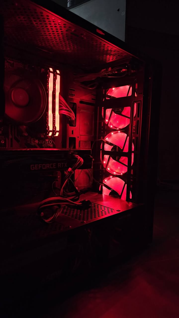 تجميعة كاملة للبيع او مراوس ويه بلي 5
التجميعة كاملة مكملة شغل والعب 
المواصفات 
كرت RTX 2060 12GB PALIT
معالج AMD RYZEN 5 2600
رامات RAM 8×2=16GB Corsair Vengeance Pro
مذر M.B B450M DS3H
هارد SSD 128GB KINGSPEC
هارد HHD 1TB WD BLUE
باورسبلاي THERMALTAKE 650W 
كيس CASE 6 FAN 

ضمان فحص موجود 
توصيل موجود 
العنوان البصرة 
السعر 700 الف وبيها مجال بسيط


**إذا كنت صاحب هذا الإعلان وتريد حذفه لأي سبب، رجاءا أرسل رسالة إلى الدعم الفني**