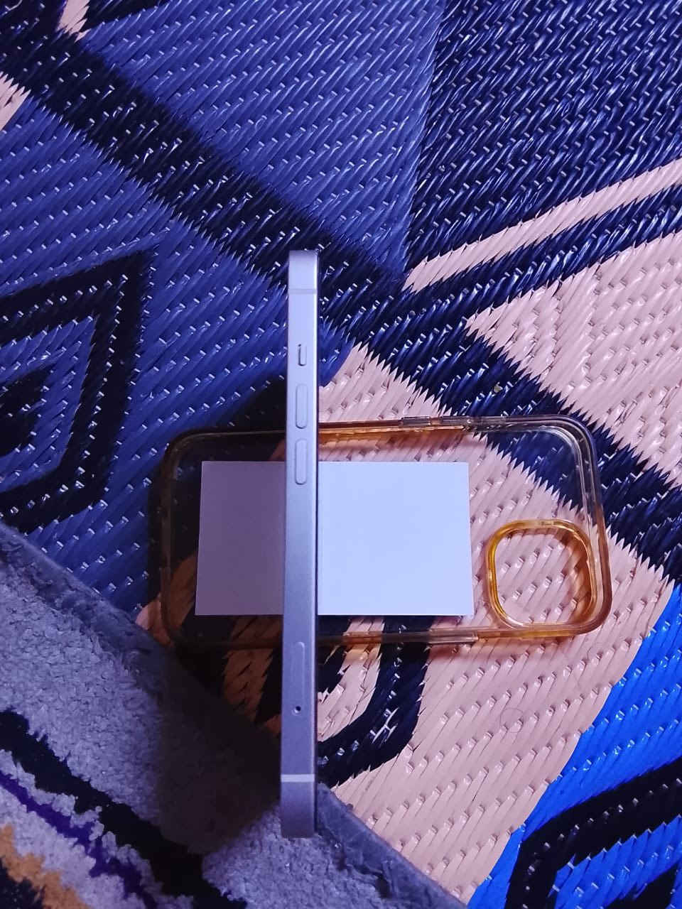 سلام عليكم 💁🏻آيفون 13عادي جهاز مثل ما موضح بصوره وبعد احله وتر بروف مكفول من الزلغ شرط نضيف حيل ب٨٦ذ١٢٨ كامل ملحقاته اي شاحنه وكارتونه 📲✨مكاني 📍مدينه الصدر سعر (٤٥٠)وبيه مجال رقمي 💫***********متوفر وتساب مرخصه مدير الكروب 💕
