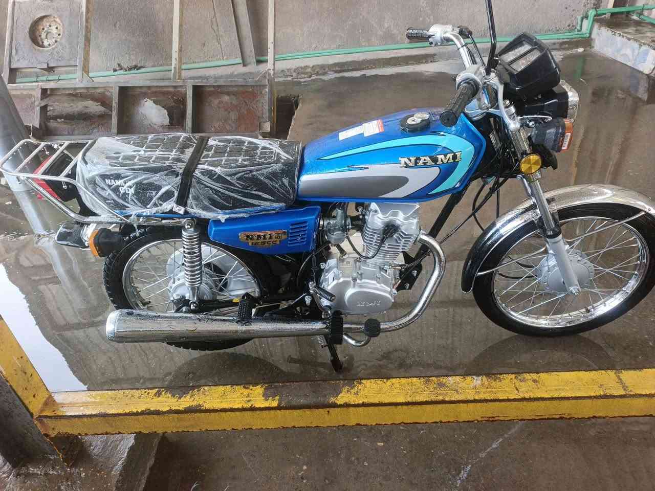 البيع ٢٣نامه شلامجه وراق صولي دراجه كلهي شغاله وكلهي عله وضع البلاد مكان دوانيه احي العسكري سعر ١٤٠٠وبيهي مجال شراي ينتصل ***********
