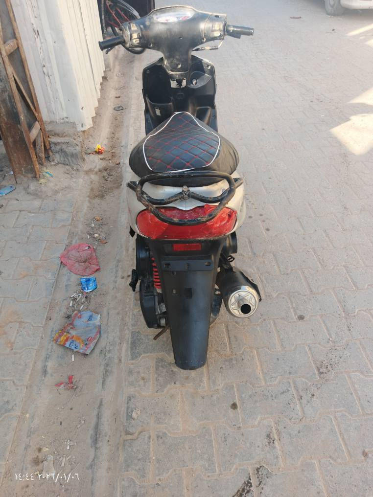 ***********
النجف النجف, العراق
