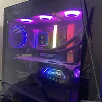 عندي هذا الكمبيوتر للبيع المواصفات كله موضحة بل صور وأي استفسار راسلني...