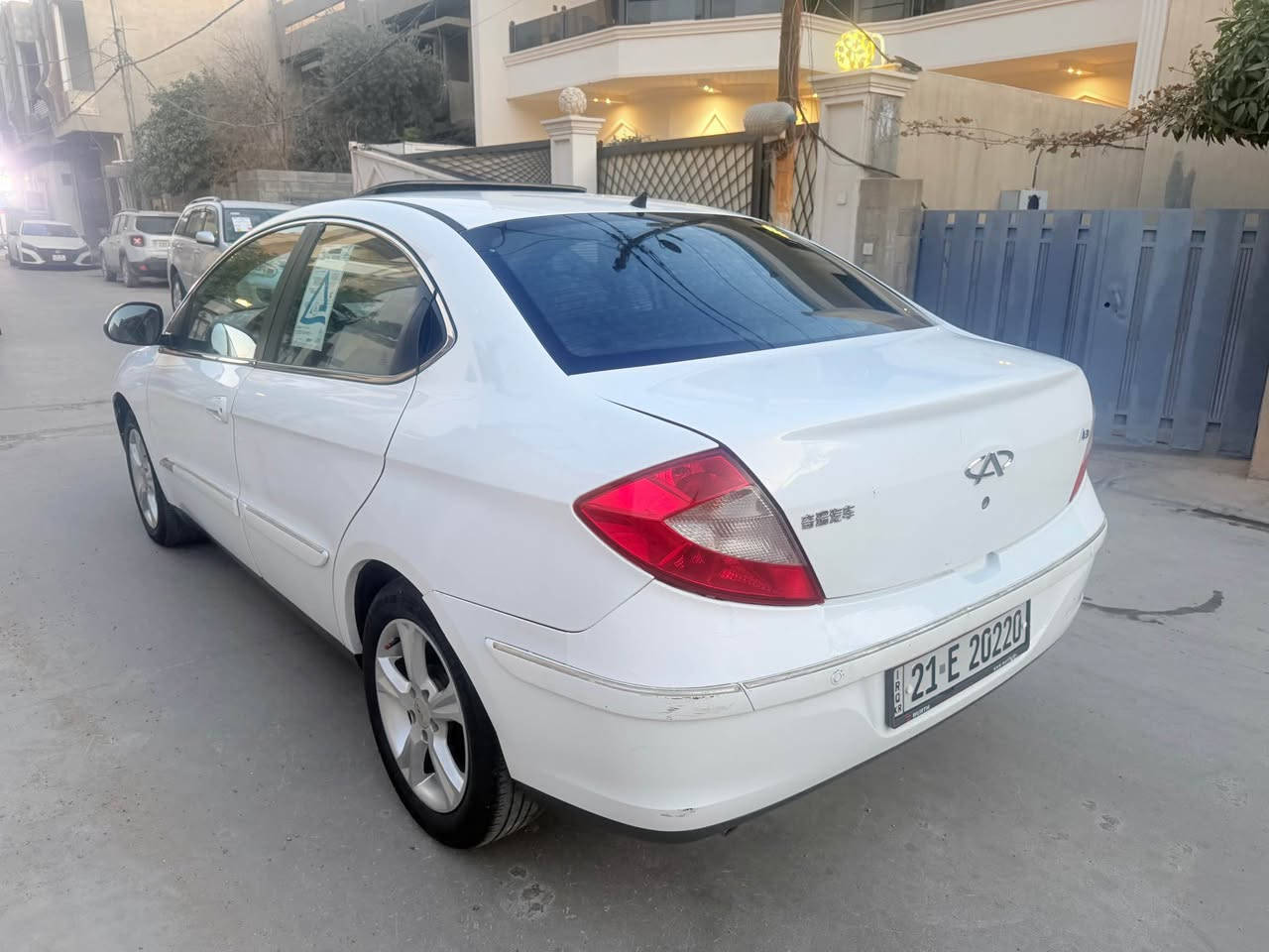 A3موديل 2013 فول موصافت ماشي 108 كير محرك كورلا  شرط سنواي جديد لحد 2029 دفتر بنزين بدون صبغ بدون ضرار مكانين بيه رصع اصغير صدر جديد باتري جديد تايرات جديد كهربايات كل شغل تبريد ثلج سياره كل علئ بيلادي بدون الف دينار نقص سعر مناسب سياره مال بيت سعر 68 وبيه مجال بسيط عنوان كركوك طريق بغداد يم حلويات اطلس *********** سياره مال بيت كركوك, العراق
