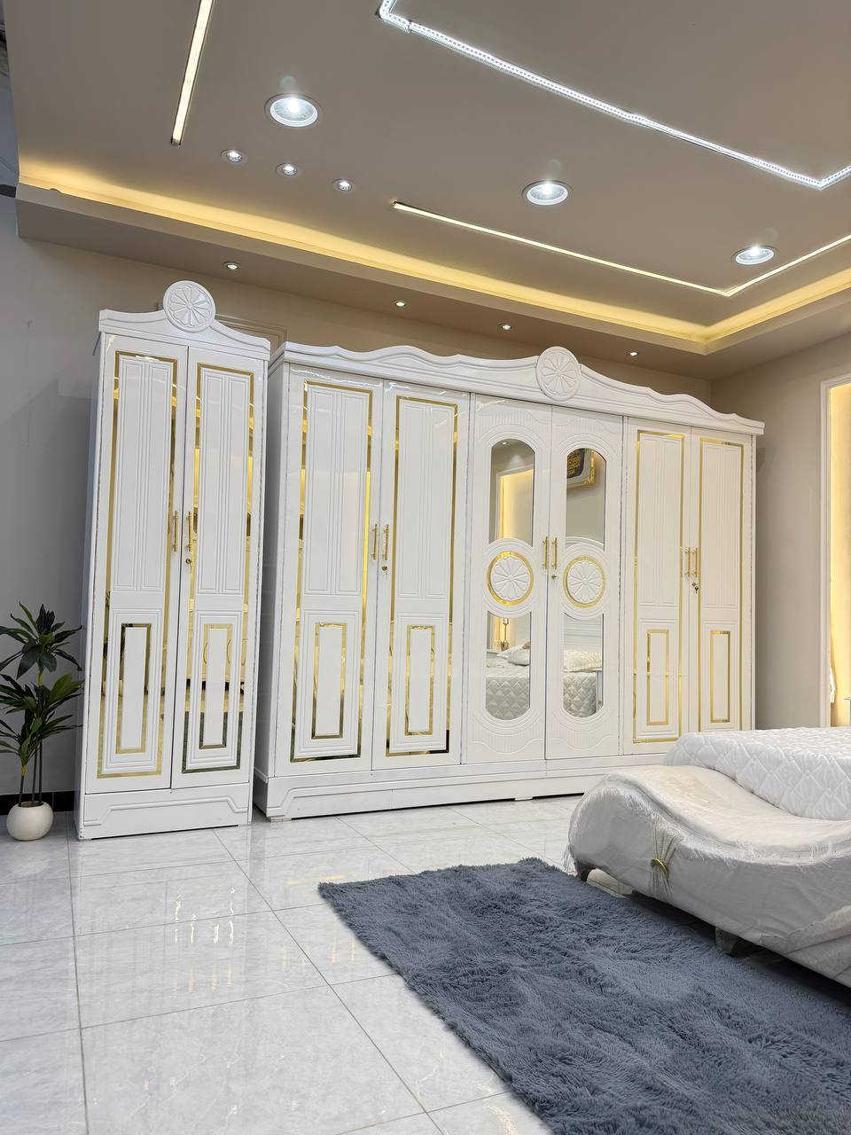 غرفة نوم مرمري فخم 7 قطع 😍  
شغل عراقي 

السعر: مليون فقط

🔺 جرباية 160×200  
🔺 2 ميز جانبي + زاوية + ميز بلازما  
🔺 ميز مراية + كنتور 6 باب  

راسلينا خاص للحجز 📩

#غرف_نوم #اث_بغداد #اث_عراقي #غرفة_نوم_مرمري #بغداد


**إذا كنت صاحب هذا الإعلان وتريد حذفه لأي سبب، رجاءا أرسل رسالة إلى الدعم الفني**