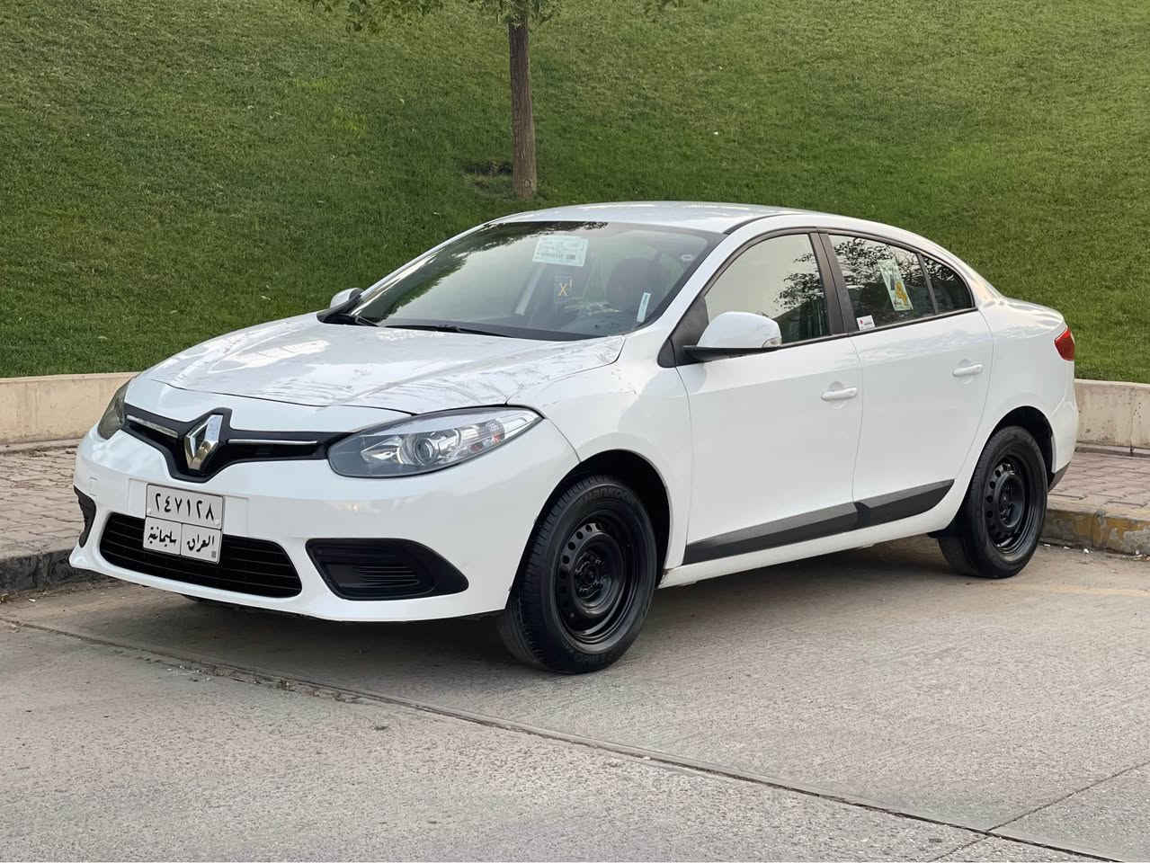 Renault Fluence 2016

سعری ٦٩ گەڵاو معامەلە 
دووپارچەی بۆیاخە 
سەیارەکە سفری ئێرە یە 
هەیکەلی سەیارەکە زۆر جوانە 

ناوزەردە
گێچ ئەلکترۆنیە 
دەبڵ گێڕە 
سوکان ڤۆلیۆمە 
لایت لیدوو عەدەسەیە 
ئاوێنەئیشارەتە
Abs 

مەکینە مەرخوبە 
گێڕوو مەکینە بەشەرت نەکراوەتەوە
١٠٠ هەزار کیلۆمەتر ڕۆی شتوەیە 
تەبرید بەشەرت 
تایەی تازەیە 

سەیارەکە لە سلێمانیە 

ژمارەی موبایل *********** السليمانية, العراق
