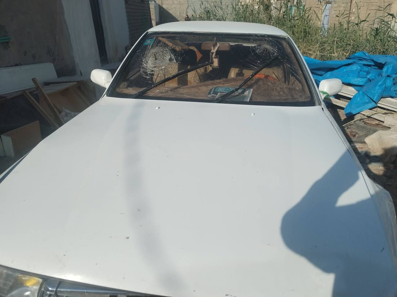 كرسته مصطره للبيع بيهاحادث كدام عيونكم بصوره العنوان ناصريه مركز سعرخاص تصل ودلل ***********
