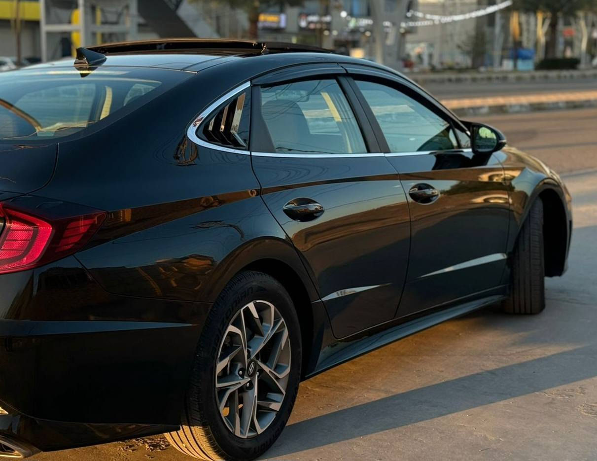 السلام عليكم
سوناتا 2023 للبيع 
فول مواصفات 1/1
محرك 2500
ماشية 44
حادثه جداً بسيط بدون ايرباك 
السعر 170 
الخاص مغلق 
فقط اتصال او وتساب
***********
