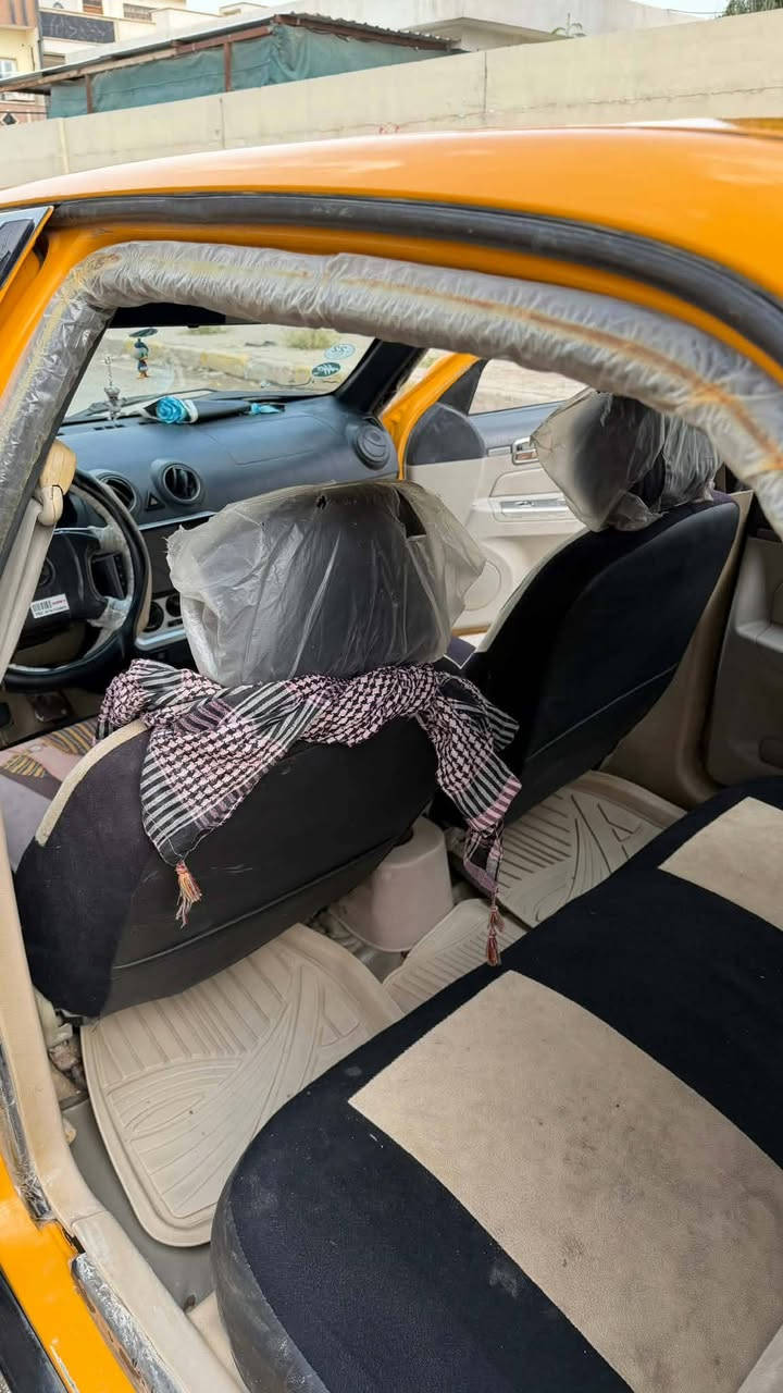 السلام عليكم. 
سيارة سيكي ٢٠١٢ 
كير محرك كورلاه شرط 
كهربائيات كلها شغالة 
تبريد شغال 
رقم جديد 
هيئة غرامات صفر 
الشرعي موجود بالموصل شرط التحويل فقط 
السعر 38$ وبيها مجال 
رقم الهاتف***********.🚗
