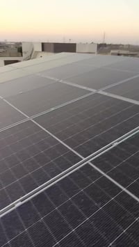 تركيب طاقه شمسيه • ألواح ضمان٢٠سنة • العزيزية