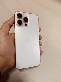 آيفون 16 برو ماكس • ٢٥٦ • بالضمان