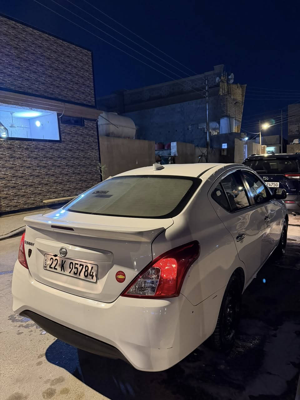السلام عليكم نيسان سني 24 كفاله ماعده بارد 4 اصابع فقط سياره جاهزه من كلشي حداده تبريد مكينه كير تاير ماناقصه شي ماشيه 59 وقابل للزياده السعر 118 وبيه مجال مكاني البصره الزبير للاتصال *********** غير متواجد ع النت
