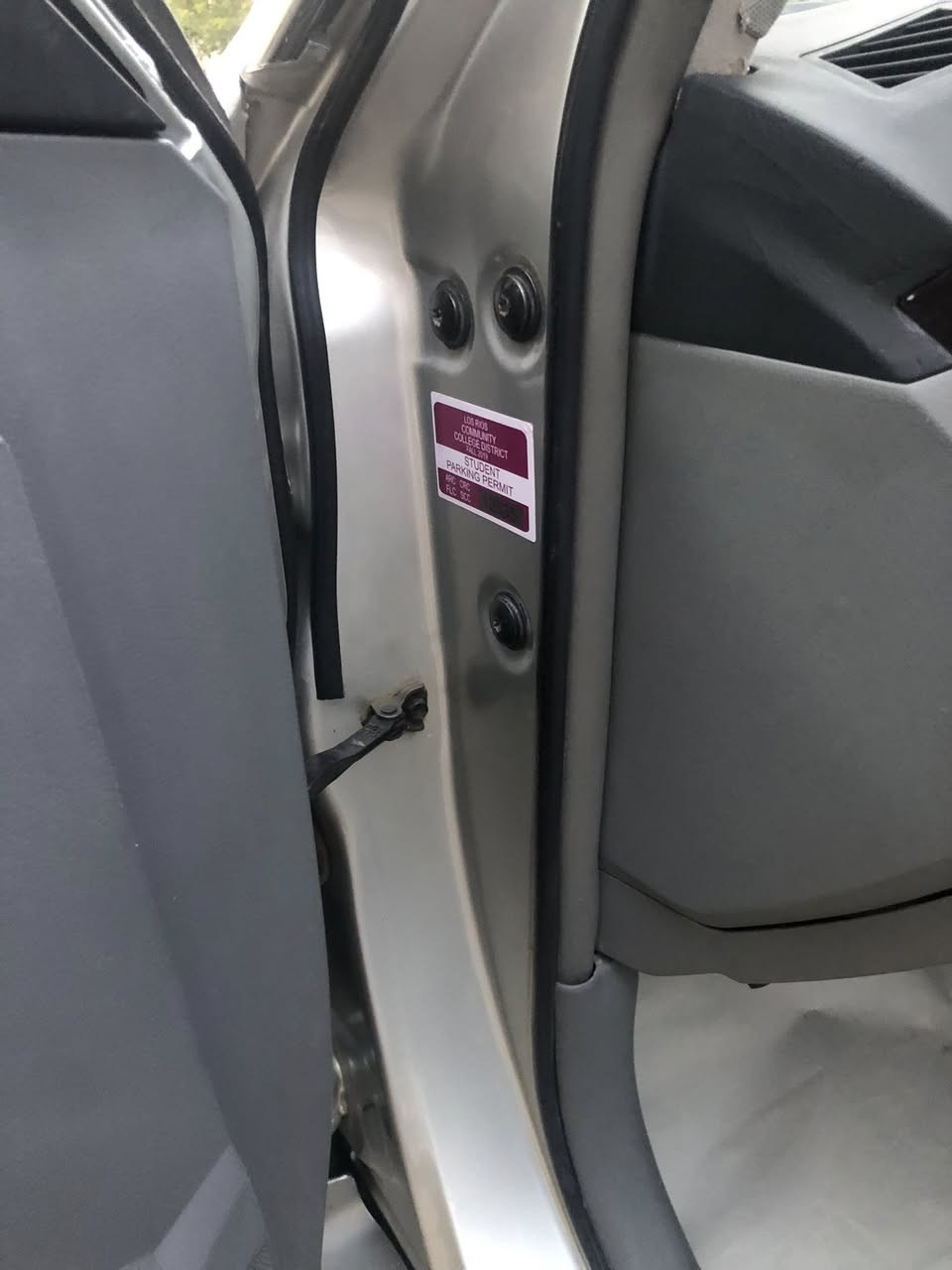 الرخصة من الادارة المحترمة السلام عليكم اخوان
افلون تويوتا موديل ٢٠٠٨ وارد امريكي فئة XSL حادث بسيط دعامية امامية  لون رصاصي سلڤر فول مواصفات ماعده بصمة بدون ايرباك بدون دواخل ليبل واحد صبغ الي بيها جاملغات جاردات صيغتهن على ايدي وتوحيد لون كلير فقط مع الابواب الامامية فقط الباقي مكفول وعندي صور قبل الصبغ  وعل سونار ماشية ١٧٠ الف محرك گير حدادية تبريد تخم تاير كله جديد خمسة ويل كب اخوان سيارة وضع الشركة جداً بلادية وباسمي رقم بغداد دولي شرط التحويل مكاني بغداد 

السعر ١٣٣ ورقة مجال قليل 

***********
